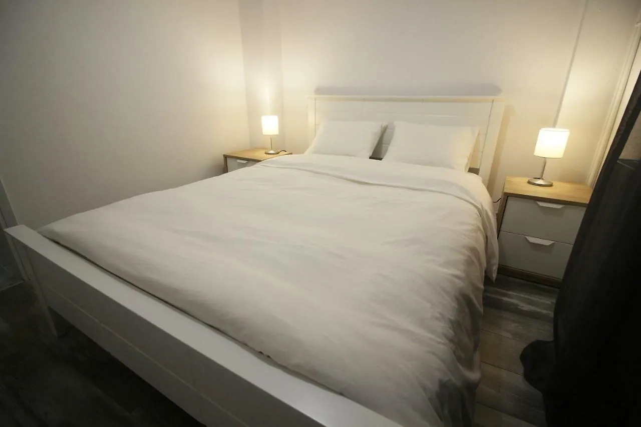 Yannis Apartments - Stylish Stay With High-Speed Wi-Fi Thessaloníki