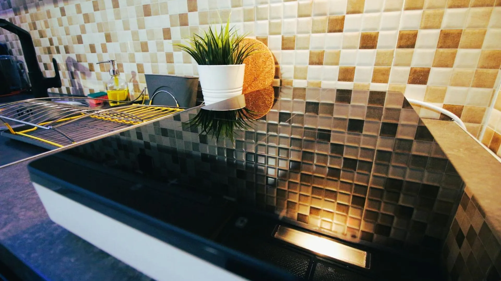Yannis Apartments - Stylish Stay With High-Speed Wi-Fi Θεσσαλονίκη