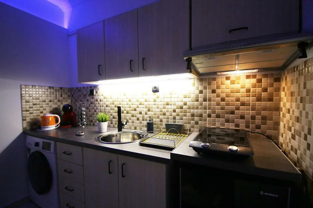 Yannis Apartments - Stylish Stay With High-Speed Wi-Fi Θεσσαλονίκη