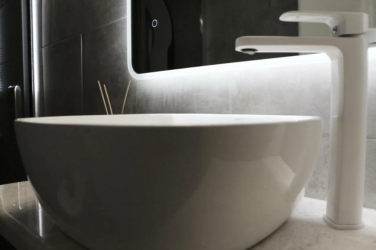 Yannis Apartments - Stylish Stay With High-Speed Wi-Fi Θεσσαλονίκη